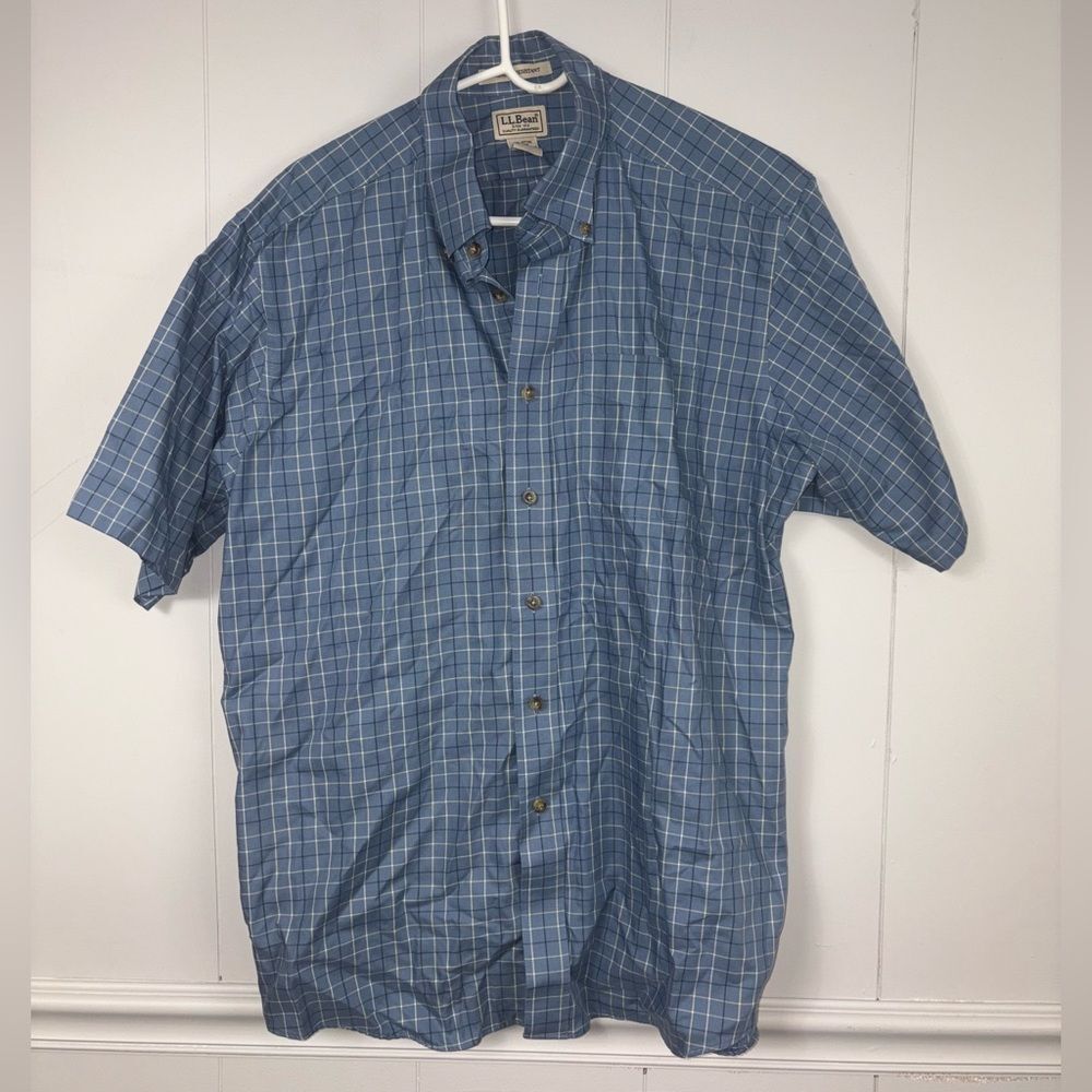 L. L. Bean Wrinkle Resistant Plaid Blue Button Down Top 100% Cotton Large Casual